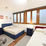 Egea House 아파트 *