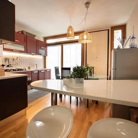 Egea House